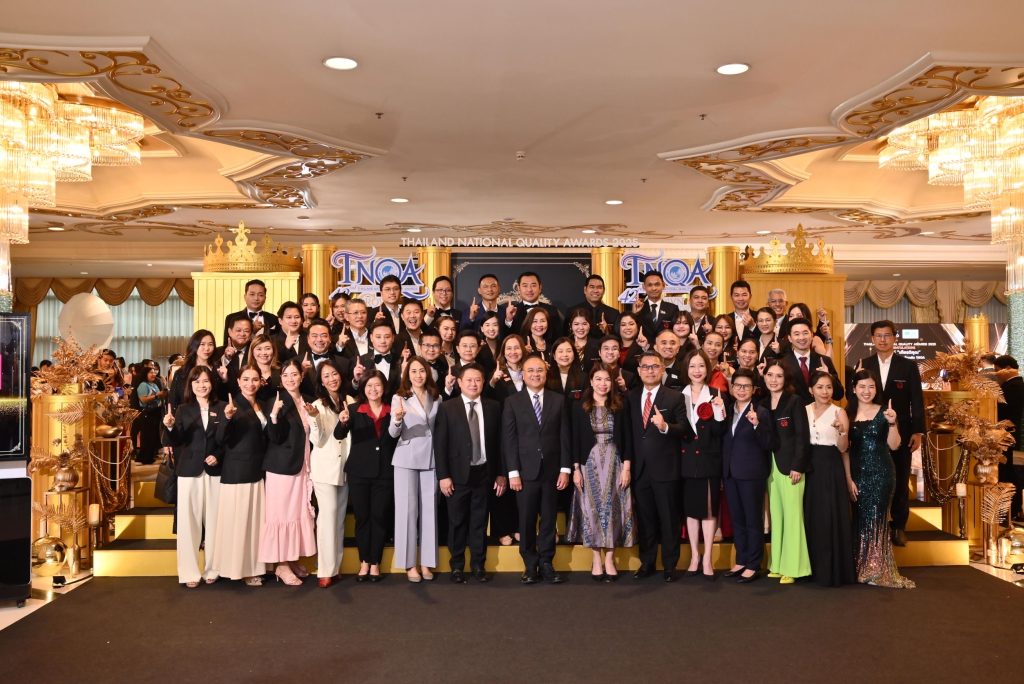 เอไอเอ ประเทศไทย ครองอันดับ 1 รางวัลตัวแทนคุณภาพดีเด่นแห่งชาติ ครั้งที่ 42 (42nd TNQA ) ติดต่อกันเป็นปีที่ 18