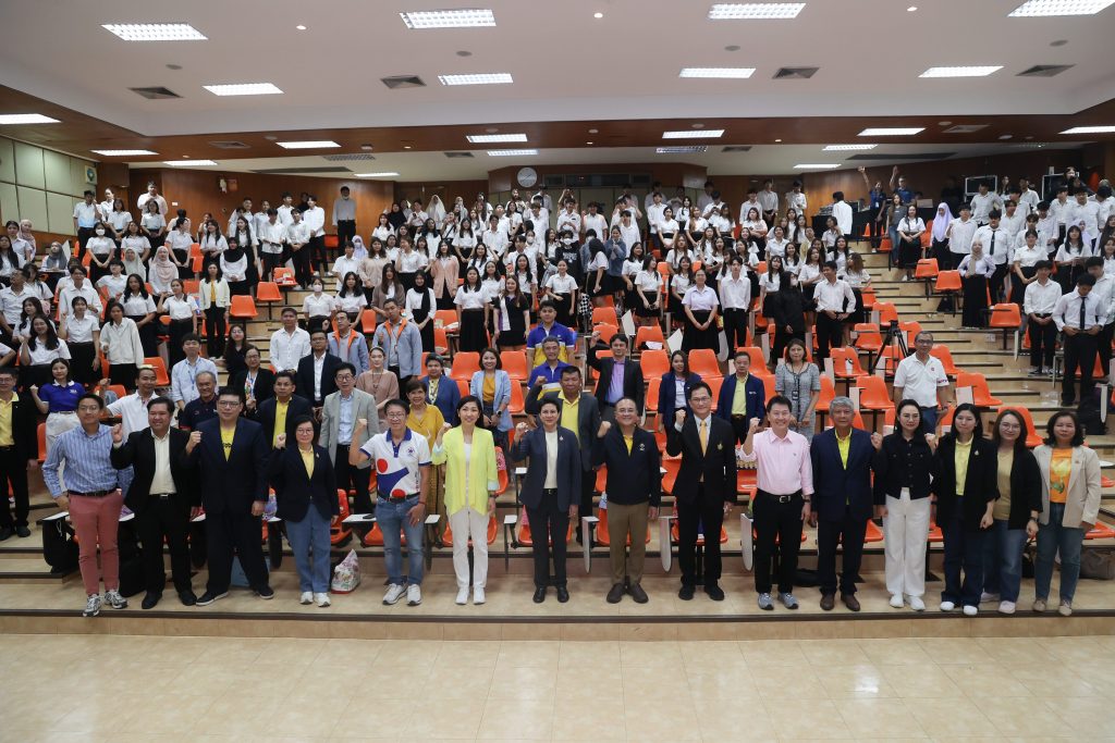 เอไอเอ ประเทศไทย ร่วม 2 โครงการใหญ่ของคปภ. เตรียมความพร้อมสู่วัยทำงานด้วยการประกันภัย